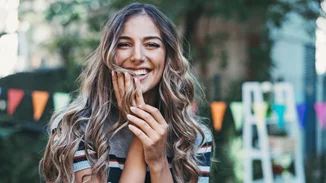 Ποιες είναι οι 5 ιδιότητες που πρέπει να έχει ο ιδανικός ορθοδοντικός διαφανής νάρθηκας