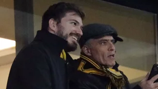 Ο Λάμπης Ευαγγελάτος αποφοίτησε από το πανεπιστήμιο | Οι φωτογραφίες της Ζέτας Θεοδωρακοπούλου