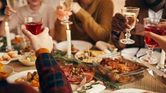 Πλησιάζουμε στις γιορτές και ο μασούτης ετοίμασε για όλους εμάς μοναδικές προσφορές σε ασυναγώνιστες τιμές!