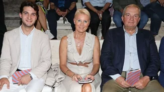 Νατάσα Παζαΐτη | Οικογενειακή εμφάνιση στο Ηρώδειο