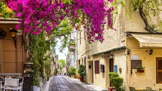 Άνοιξη στην καρδιά του Φθινοπώρου | Στους 27 βαθμούς Κελσίου θα σκαρφαλώσει σήμερα ο υδράργυρος