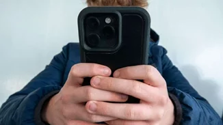 Από τι κινδυνεύεις αν έχεις smartphone