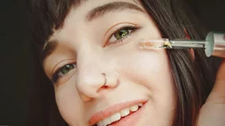 Ποιο βότανο εξαφανίζει τις ρυτίδες;