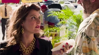 Nia Vardalos | "Πενθούμε τον χαμό 57 ψυχών"