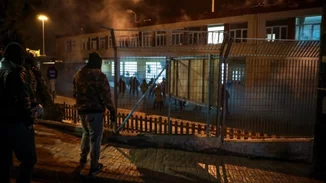 Ανησυχία στα κέντρα μεταναστών μετά τα επεισόδια στη Σάμο - Συναγερμός για την αύξηση ροών