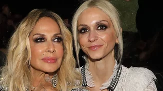 Σοφία Καρβέλα | Το δώρο που δέχτηκε από τη μητέρα της - "Είναι ό,τι καλύτερο μου έχεις δώσει"