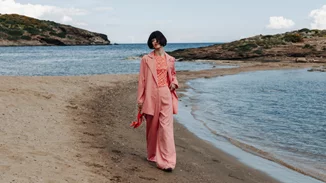 Το αγαπημένο Bazaar της Helmi επιστρέφει για να ανανεώσεις την γκαρνταρόμπα σου με έκπτωση έως και 70%