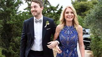 Έλλη Στάη | Η δημοσιογράφος θα γίνει γιαγιά για δεύτερη φορά - Σε προχωρημένη εγκυμοσύνη η νύφη της