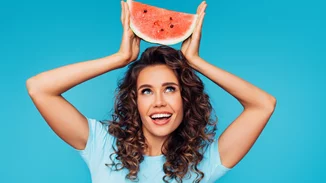 Πώς να δημιουργήσεις το πιο φρέσκο clean beauty μακιγιάζ