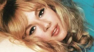 Η τελευταία, συγκλονιστική συνέντευξη της Αλίκης Βουγιουκλάκη, 2,5 μήνες πριν τον θάνατό της