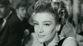 64 χρόνια πριν | Η Μάρω Κοντού νύφη στον πρώτο της γάμο το 1960