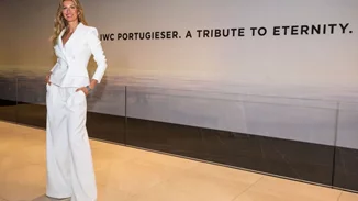 Ξανά μαμά η Ζιζελ - Γέννησε το τρίτο της παιδί