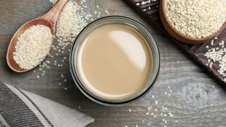 Πέντε λόγοι για τους οποίους πρέπει να βάλεις το ταχίνι στη διατροφή σου