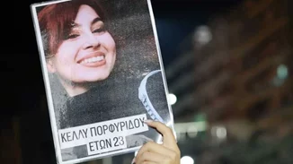 "Την αποκαλούσα τη φασαρία του σπιτιού μας. Τώρα με πνίγει η ησυχία, μου είναι αφόρητη η απόλυτη τάξη"