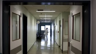 Εξιτήριο πήρε η 23χρονη που υπεβλήθη στην πρώτη μεταμόσχευση ήπατος από ζώντα δότη