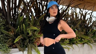 Χριστίνα Μπόμπα | Το clean-cut μανικιούρ της είναι στην πιο κομψή απόχρωση για τα professional looks σου