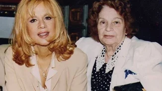 Αλίκη Βουγιουκλάκη | Ο 88χρονος αδερφός της, Αντώνης, στο μνημόσυνό της