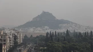 Φωτιές-Εθνικό Αστεροσκοπείο | Κλείστε παράθυρα - Νέα αύξηση στα μικροσωματίδια της ατμόσφαιρας