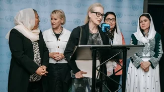 Meryl Streep | "Ενας σκίουρος έχει περισσότερα δικαιώματα από ένα κορίτσι στο Αφγανιστάν"