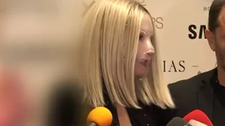 Η Ιωάννα Παλιοσπύρου στην πρώτη της κοσμική εμφάνιση | "Αγαπώ πολύ τη μόδα" (vid)