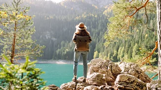 Στο βουνό για το τελευταίο σαββατοκύριακο του Αυγούστου | 3 οικονομικοί προορισμοί για να "ξεκουραστείς" από τη θάλασσα