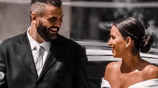 Κατερίνα Στικούδη και Dj Rico | Νέα πλάνα από το (πάρα) πολύ παραδοσιακό σπίτι του ζευγαριού