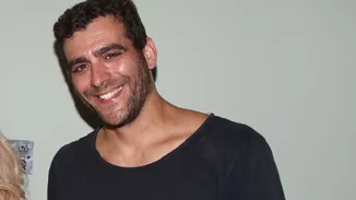 Ο "ψηλός" του "Παρά Πέντε" άφησε την υποκριτική και έγινε δάσκαλος δημοτικού