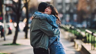 Πόσες αγκαλιές χρειαζόμαστε καθημερινά;