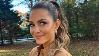 Μαρία Μενούνος | Με crop vinyl jacket που λίγες θα τολμούσαν