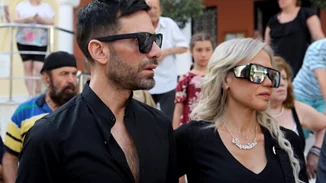 Νίκος Φλωρινιώτης | Συντετριμμένη η Άννα Φλωρινιώτη: "Έφυγε σήμερα το πρωί, ήμουν δίπλα του, είδα ότι τα χέρια του ήταν παγωμένα"