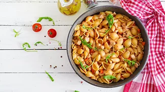 Κοχύλια ζυμαρικά, κολοκύθα, φέτα | Φτιάξε την πιο γευστική μακαρονάδα της εποχής