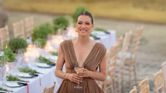 Η 16χρονη Βίκυ Καγιά μελαχρινή σε ένα σπάνιο κλικ