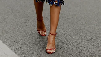 Φθινοπωρινό Πεντικιούρ | Τα 5 πιο κομψά χρώματα όλων των εποχών