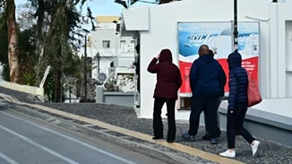 Επιστρέφει σε κανονικούς ρυθμούς η Σαντορίνη - Ανοιγουν τα σχολεία μετά από έναν μήνα