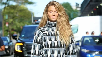 Βρήκαμε στη Stradivarius τα πιο κομψά πουλόβερ για άψογες χειμερινές εμφανίσεις