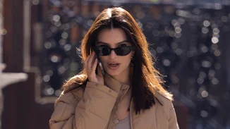 Τα λευκά sneakers που θα φοράς όλο το φθινόπωρο