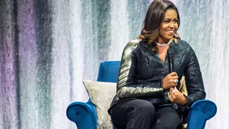 "Τo Φως Μέσα μας" | Το νέο βιβλίο της Michelle Obama