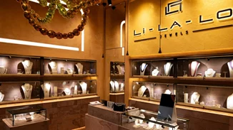 Εγκαίνια για το νέο κατάστημα της Li-LA-LO στο Σύνταγμα