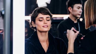 Τα καλύτερα nude, matte κραγιόν της άνοιξης για υπέροχο χρώμα διαρκείας στα χείλη