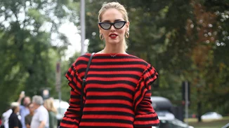 Πέντε casual σύνολα με μικρές δόσεις glam που μπορείς να φορέσεις στο χριστουγεννιάτικο brunch