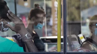 Κορονοϊός | 2 Μαΐου το "κλειδί" για τη χαλάρωση των μέτρων - Τελευταία θα καταργηθεί η μάσκα σε εσωτερικούς χώρους