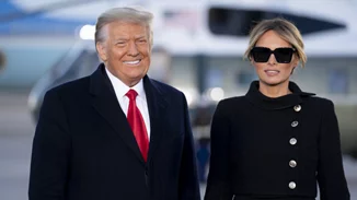 Εσείς δώσατε τον οβολό σας για τα μάτια της Μelania;