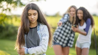 Αγριο bullying σε μαθήτρια γυμνασίου στη Θεσσαλονίκη | Την χτύπησαν και ανέβασαν βίντεο στο TikTok