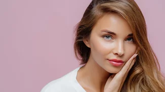 Έχεις ευαίσθητη επιδερμίδα; 5+1 πράγματα που ο φαρμακοποιός σου θα ήθελε να ξέρεις