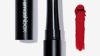 Το τέλειο κόκκινο κραγιόν υπάρχει και έχει έκπτωση 50%