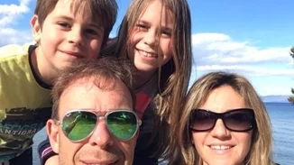 Δίκη για το Μάτι: Η συγκλονιστική κατάθεση της Βαρβάρας Φύτρου "Θα ήθελα να ήμουν κι εγώ μαζί τους - Για την Εβίτα, τον Γρηγόρη και τον Ανδρέα"