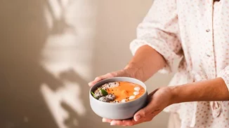 Μπορούν να μειωθούν οι πόνοι περιόδου μέσω της διατροφής;