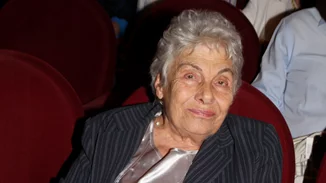 Βουλή | Αφιερωματική έκθεση στην Κική Δημουλά με αφορμή τη συμπλήρωση δύο ετών από τον θάνατό της