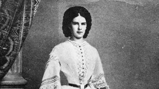 Τα σύμβολα ομορφιάς του 19ου αιώνα - Μια Ελληνίδα ανάμεσά τους