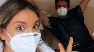 Αθηνά Οικονομάκου | Η ανάρτηση με τον Φίλιππο Μιχόπουλο από το μαιευτήριο